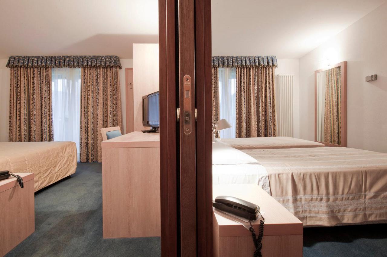 Hotel Los Andes Castello-Molina di Fiemme Exteriör bild